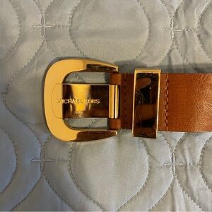 Michael Kors brown leather belt, size large